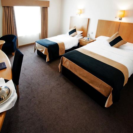 La Mon Hotel & Country Club Castlereagh Buitenkant foto
