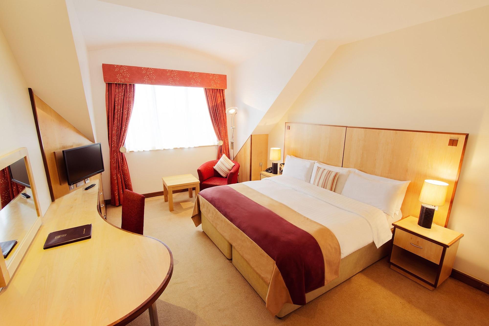 La Mon Hotel & Country Club Castlereagh Buitenkant foto
