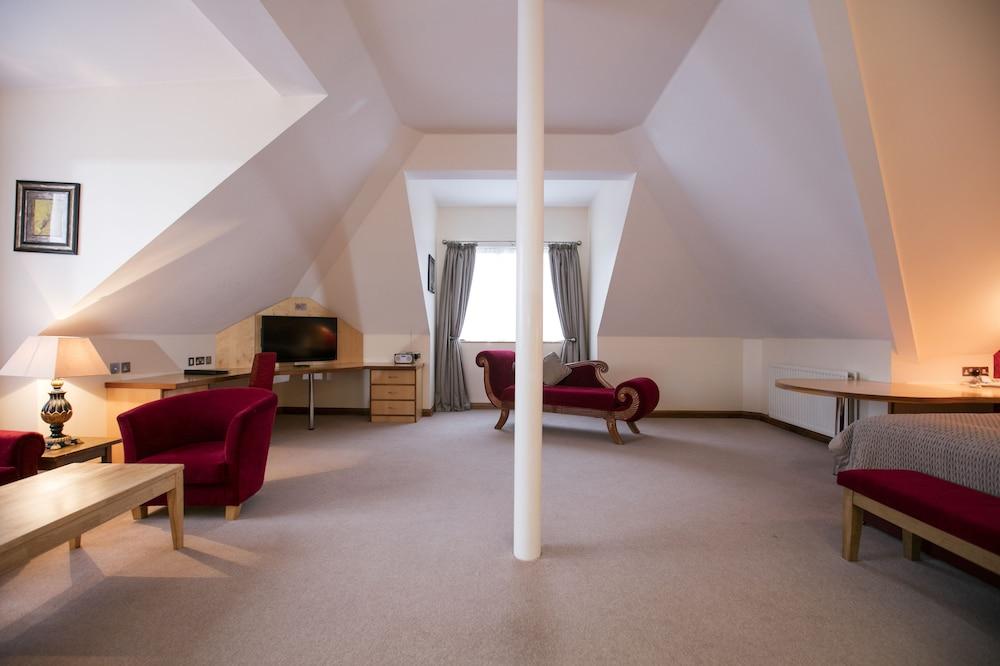 La Mon Hotel & Country Club Castlereagh Buitenkant foto