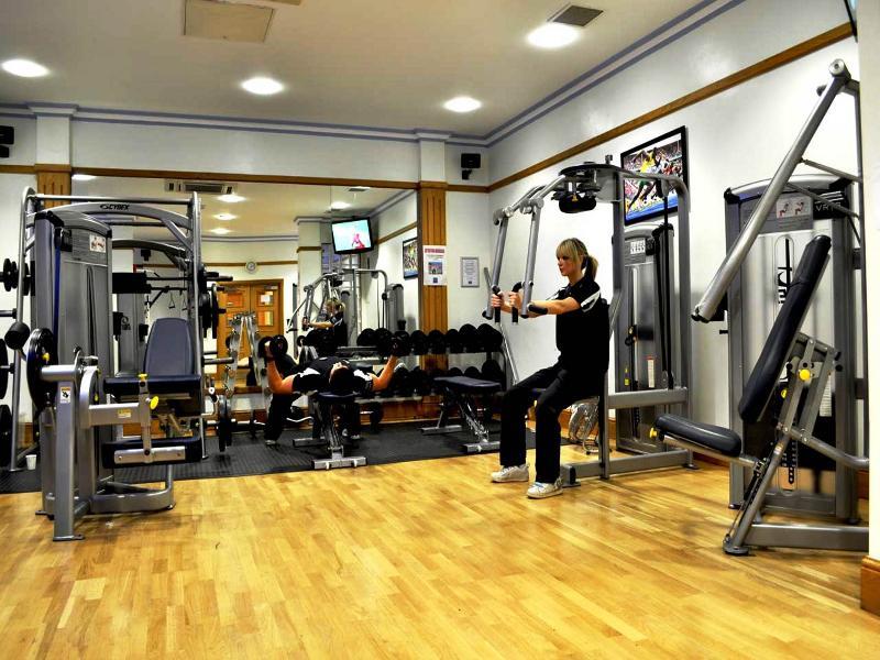 La Mon Hotel & Country Club Castlereagh Buitenkant foto