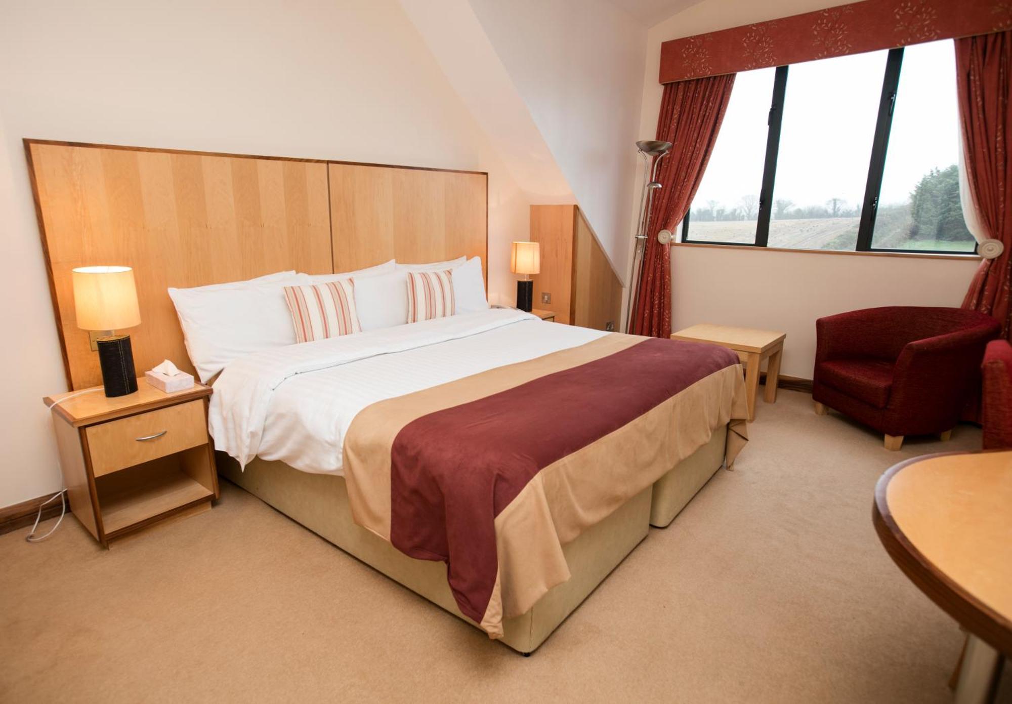 La Mon Hotel & Country Club Castlereagh Buitenkant foto
