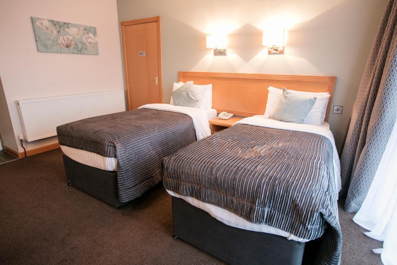 La Mon Hotel & Country Club Castlereagh Buitenkant foto